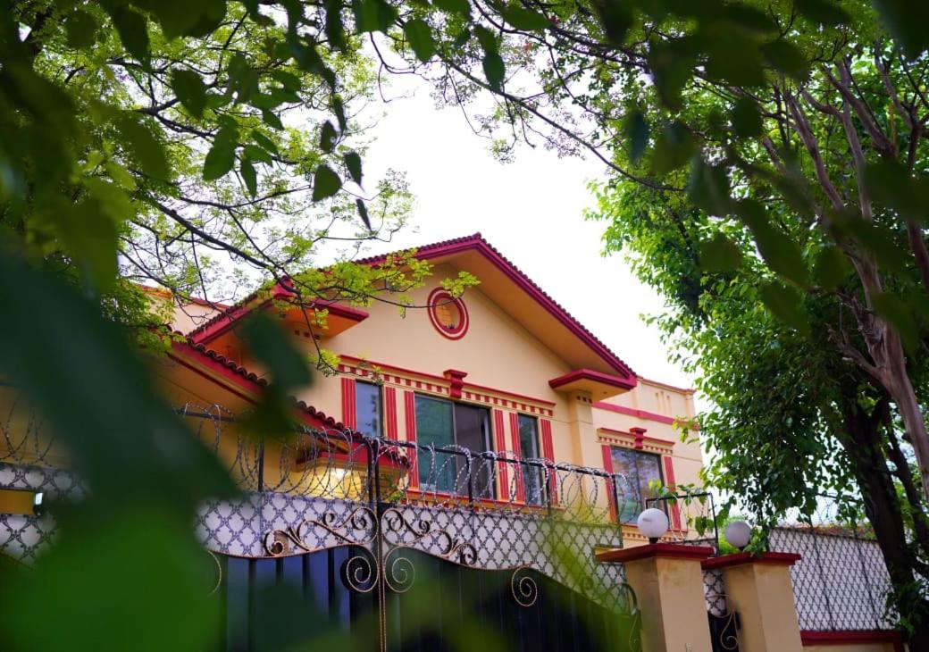 Royal Serena Residency อิสลามาบัด ภายนอก รูปภาพ